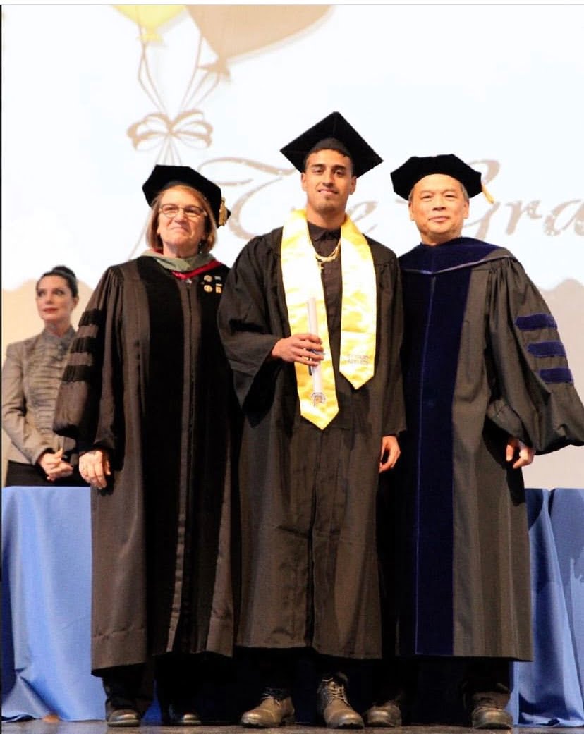 Victor Parra Becomes First Ever Latino college Valedictorian official picture in hd