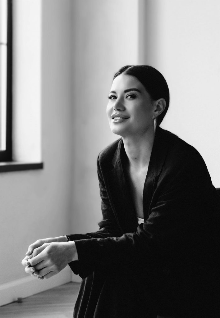 Picture of Kate Mozgin Processed with Lensa with BW2 filter