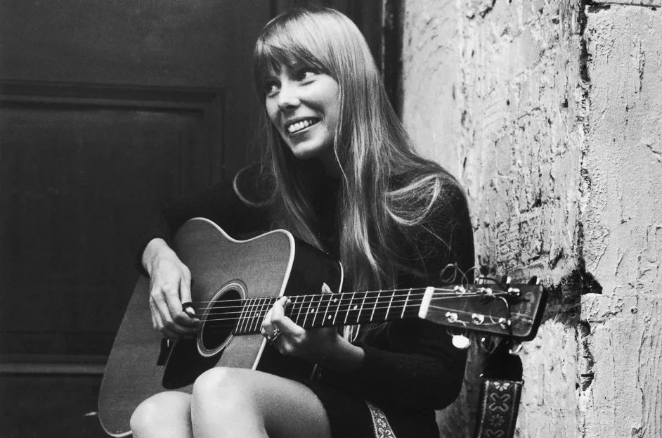 Joni Mitchell's Music Catalogue Makes a Comeback on Spotify