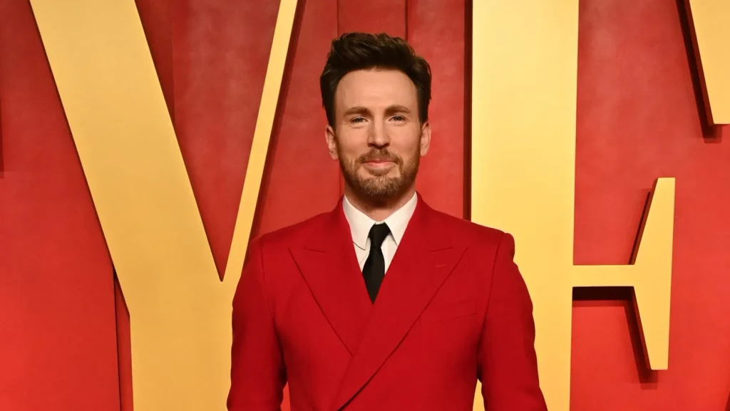 Chris Evans Honored with Spirit of Service Award for Civic Engagement