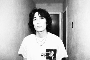 065C32AE-75CF-467B-B182-721D7F661129