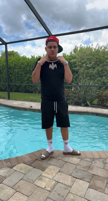 87301787-499B-4CCF-B934-79C876BE6798