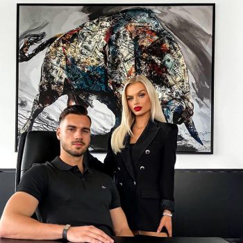 ACC42403-B5BF-4BB2-A4E9-BDDC061BCB7B