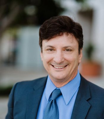 DRJohnsHeadShot_HRSized