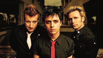 Green Day to Embark on Monumental The Saviors Tour